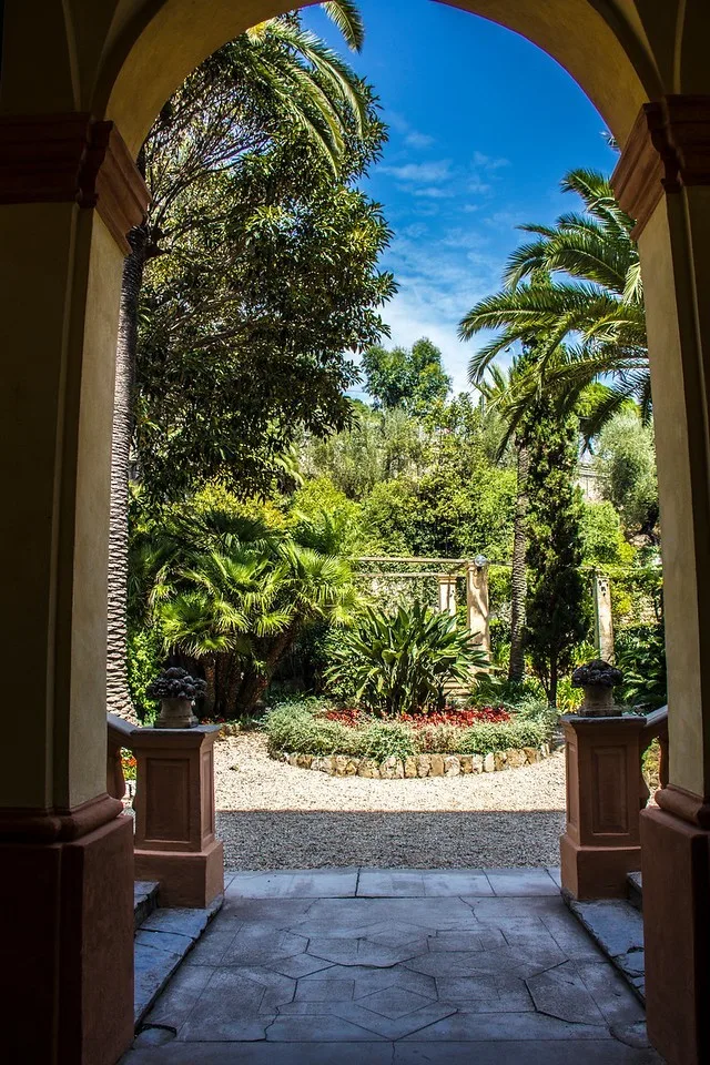 Villa honesto Otio, Latte